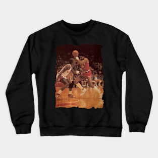 Young Michael Jordan vs Julius Erving Vintage Crewneck Sweatshirt